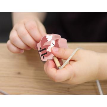 Perles d'animaux à enfiler en bois 13 pièces